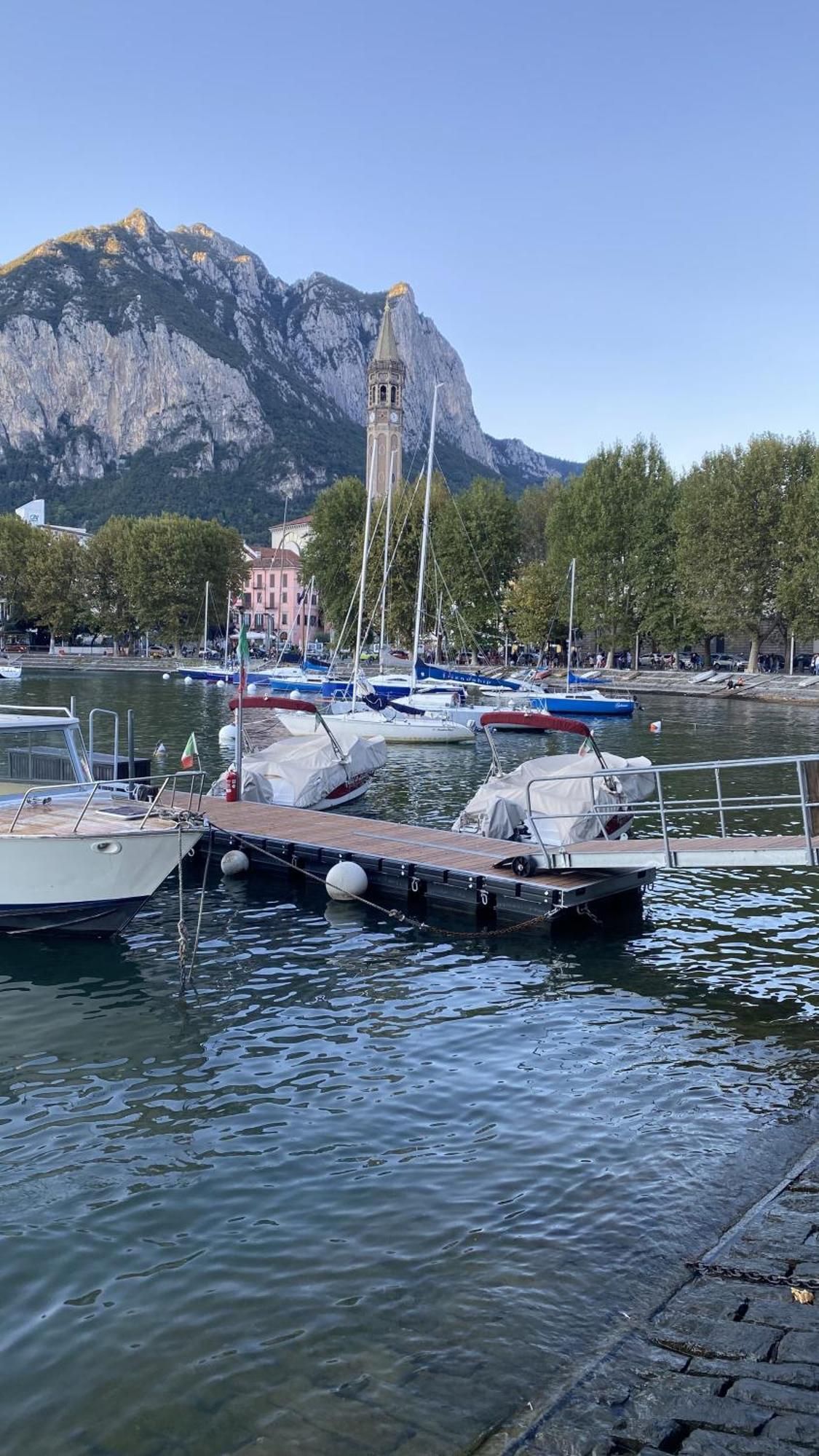 Lake Front Apartments, Lecco Bagian luar foto