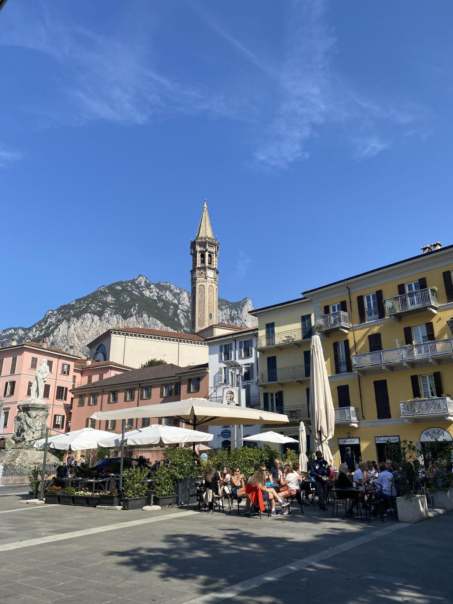 Lake Front Apartments, Lecco Bagian luar foto